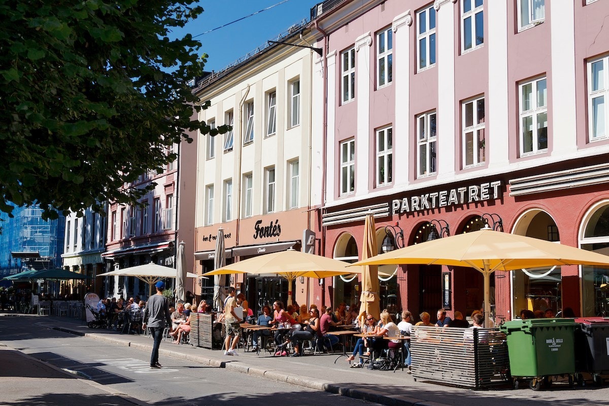 - Olaf Ryes plass byr på rikelig med restauranter, puber og kulturelle innslag - Galleribilde