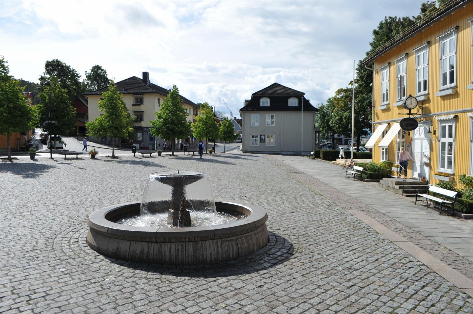 Torget fontene Galleribilde