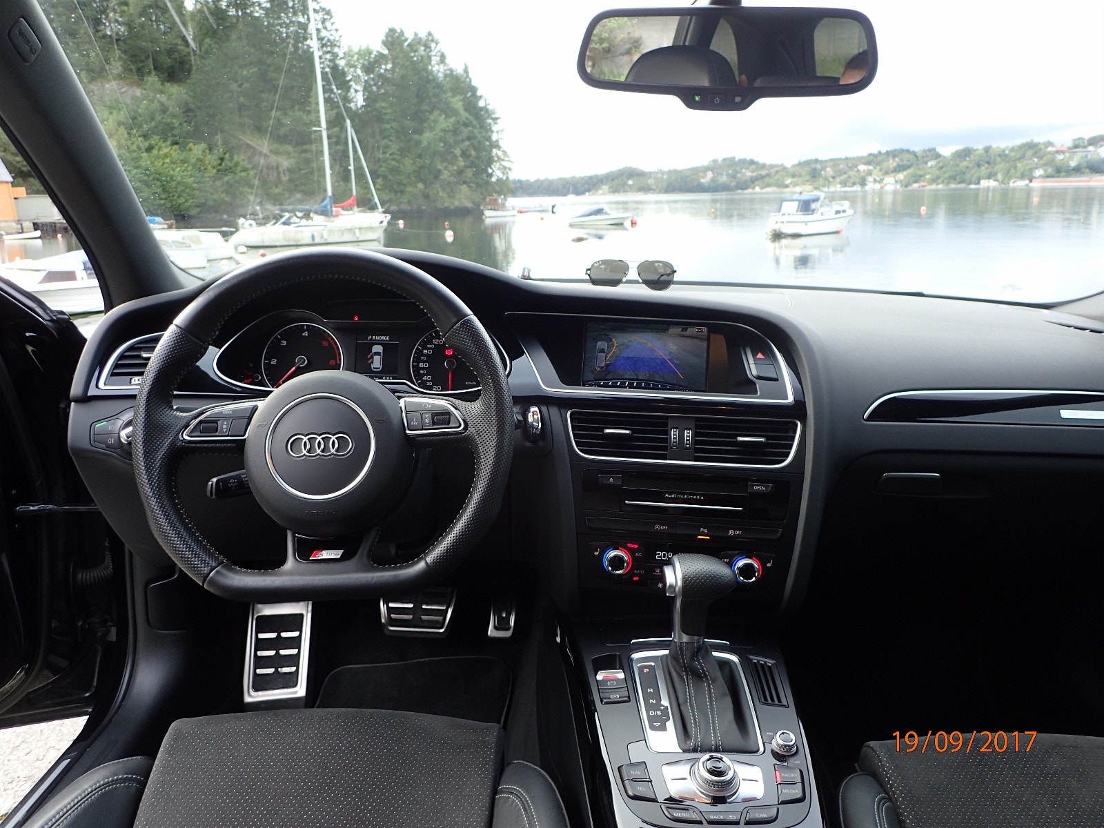 Audi A4 12