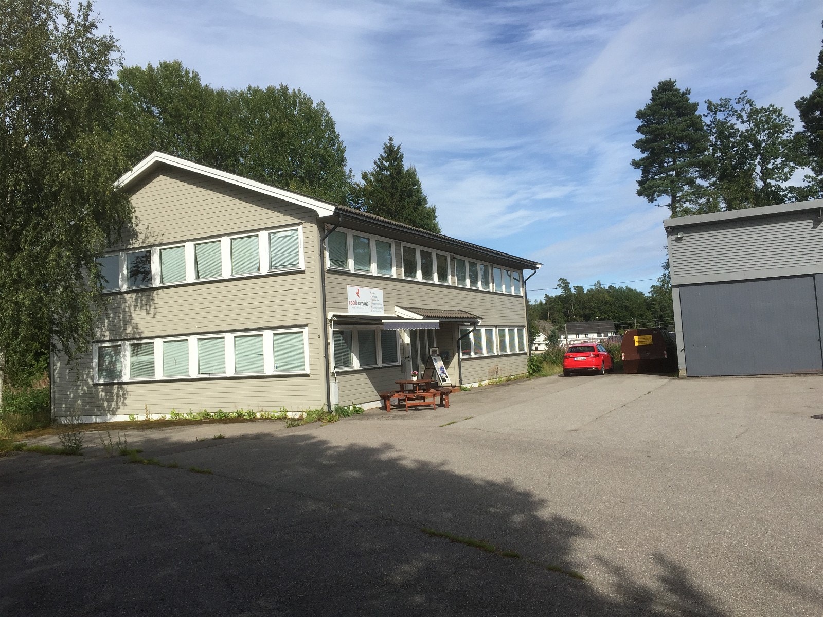 Kontor 2 etg ca40 kvm m/lite lager-arkivrom Galleribilde