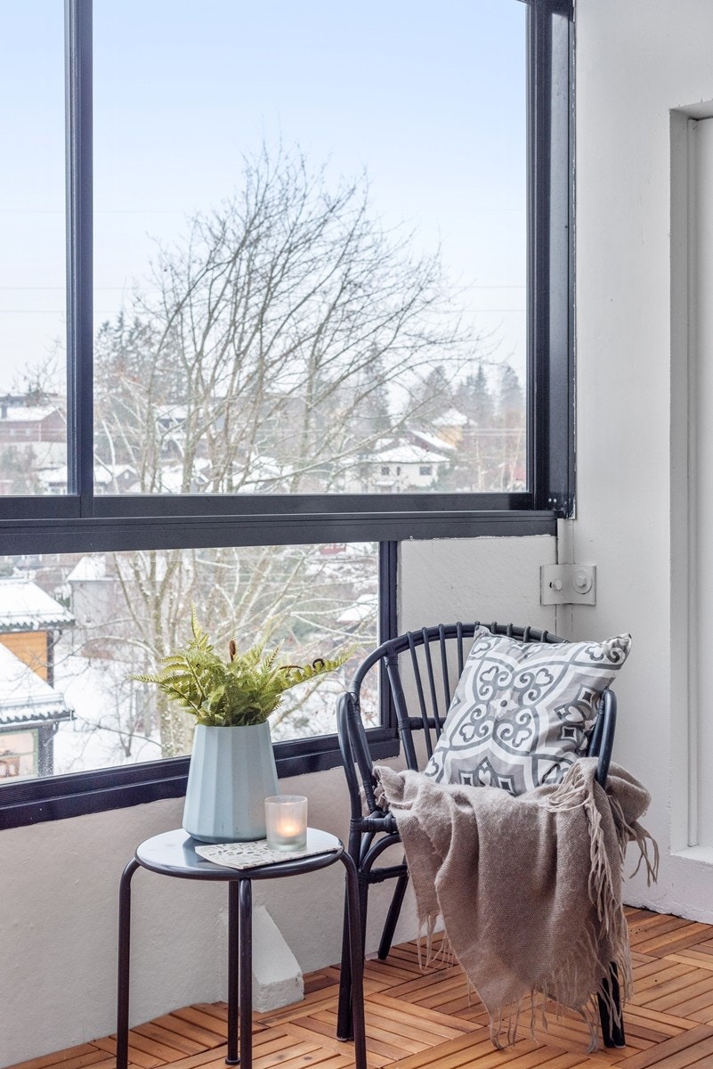 Hyggelig veranda uten mye innsyn Galleribilde