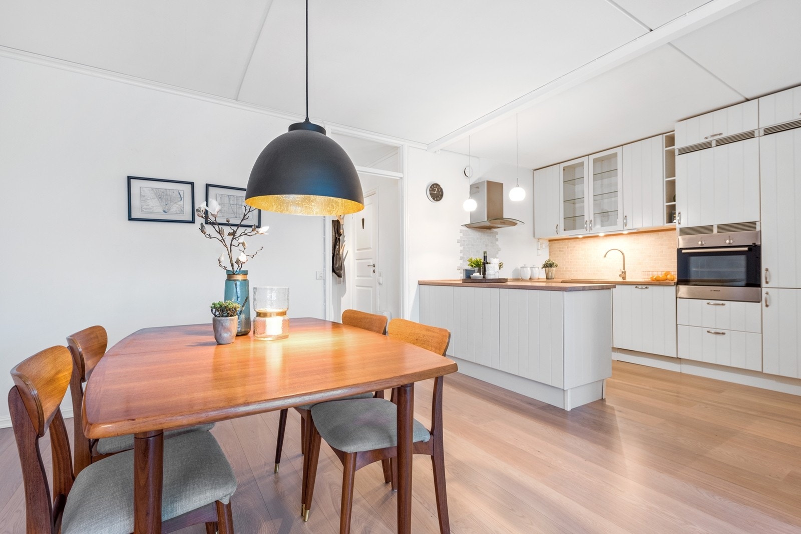 Her kan man kommuniserer med gjester mens man lager mat. Galleribilde