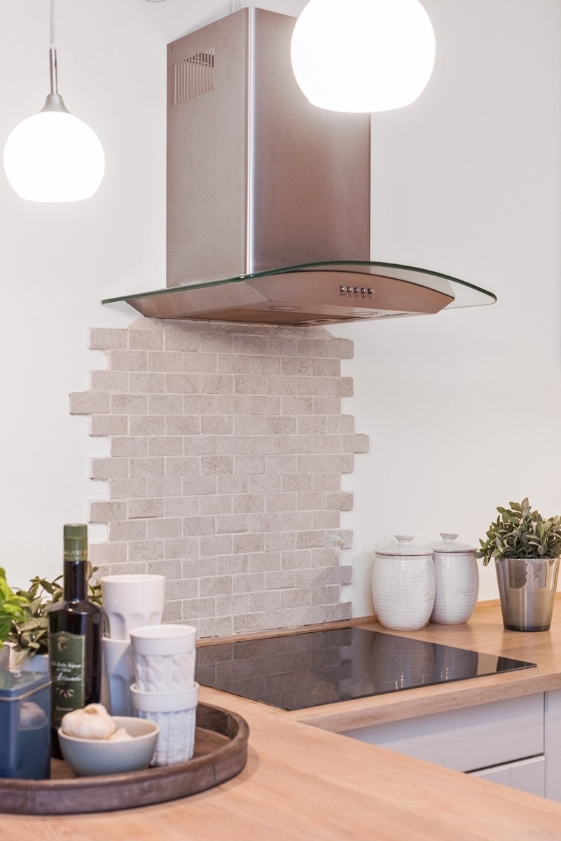 Integrerte hvitevarer på kjøkkenet Galleribilde