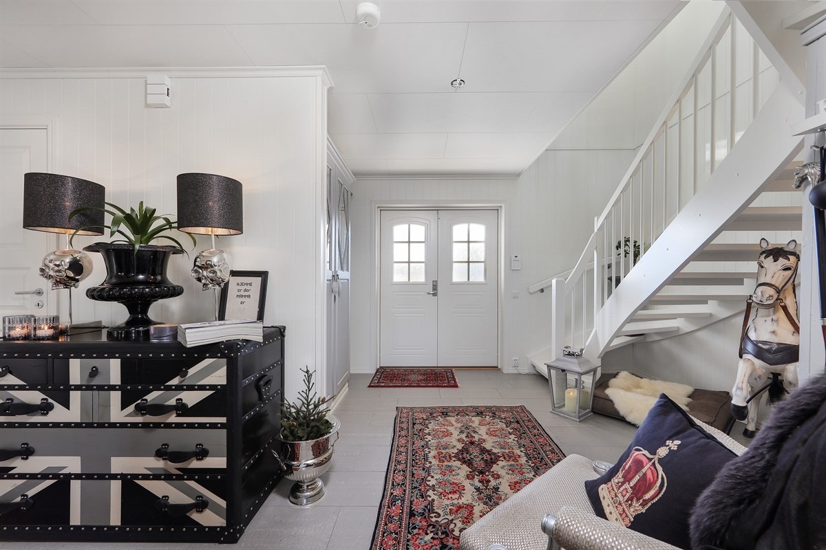 Gangen i 1. etg. Galleribilde