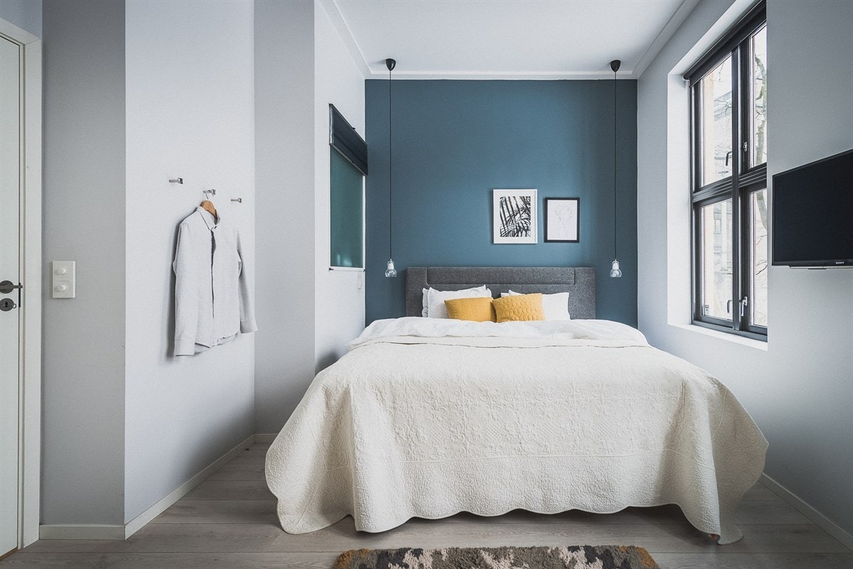 Soverommenes nærhet til badet kan oppleves spesielt bekvemmelig på morgenkvisten når en oppvekkende dusj er innenfor rekkevidden av kun et fåtall skritt. Galleribilde