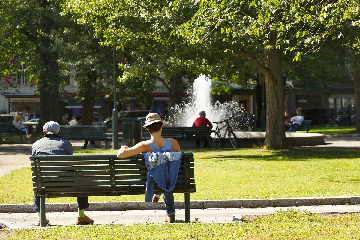 Parklivet på Grünerløkka Galleribilde