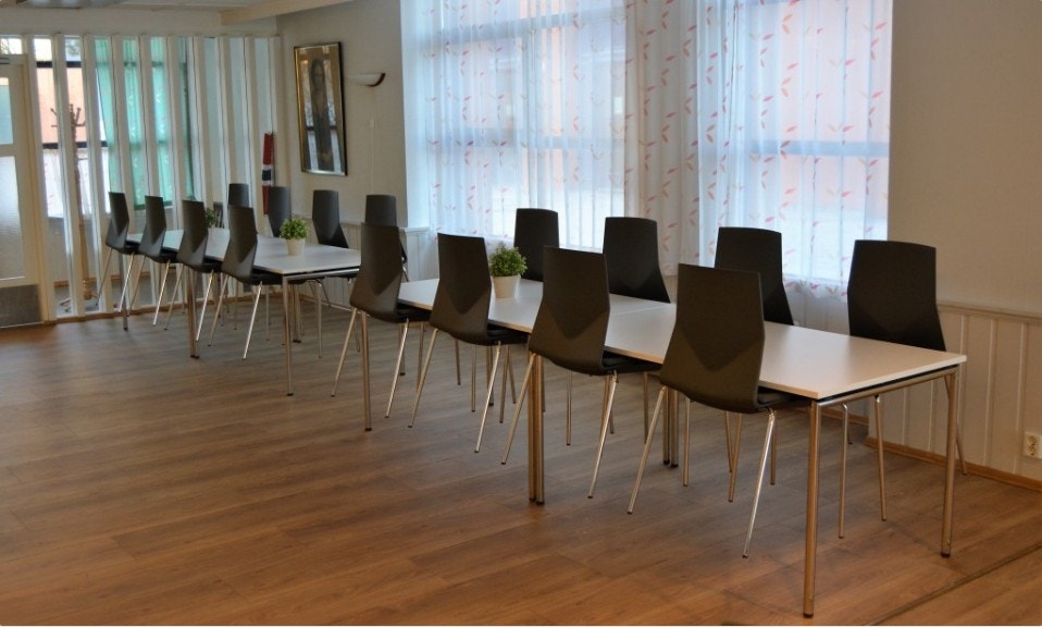 Salen Camilla kan leies ut til beboere for dåp, konfirmasjon og annet. Galleribilde