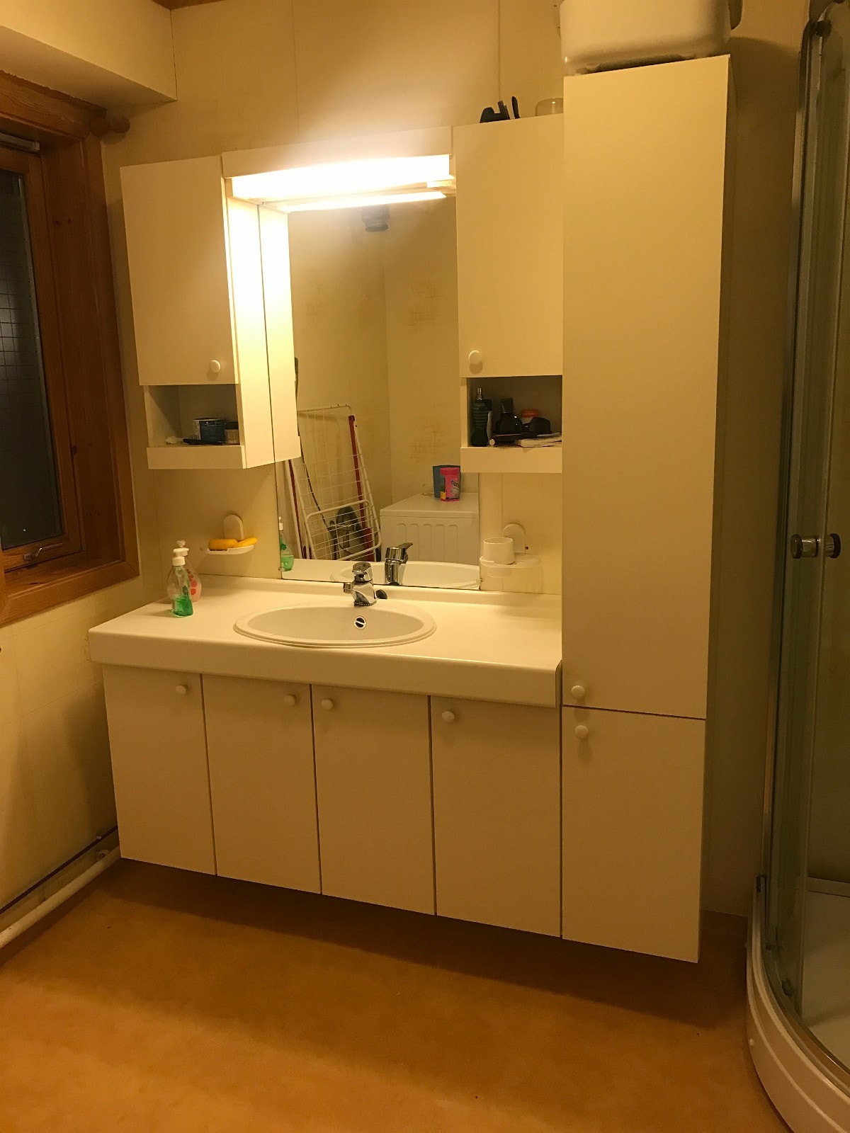 Romslig bad Galleribilde