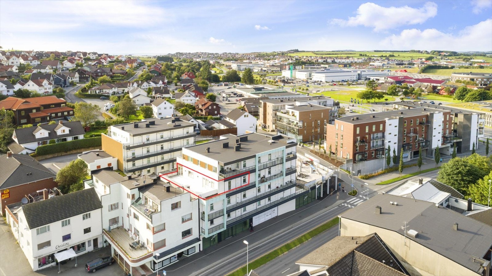 Velkommen til Kleppelundvegen 2B leil. 301! Presenteres av Bjørn Rune Salte, tlf. 41 60 77 81. Galleribilde