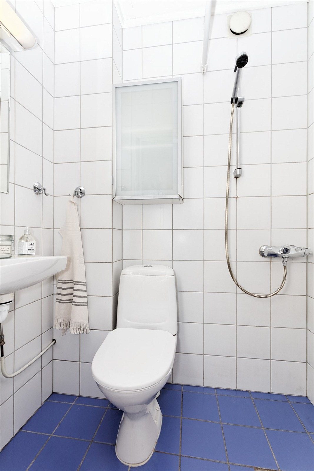 Bad med varmekabler i gulv Galleribilde