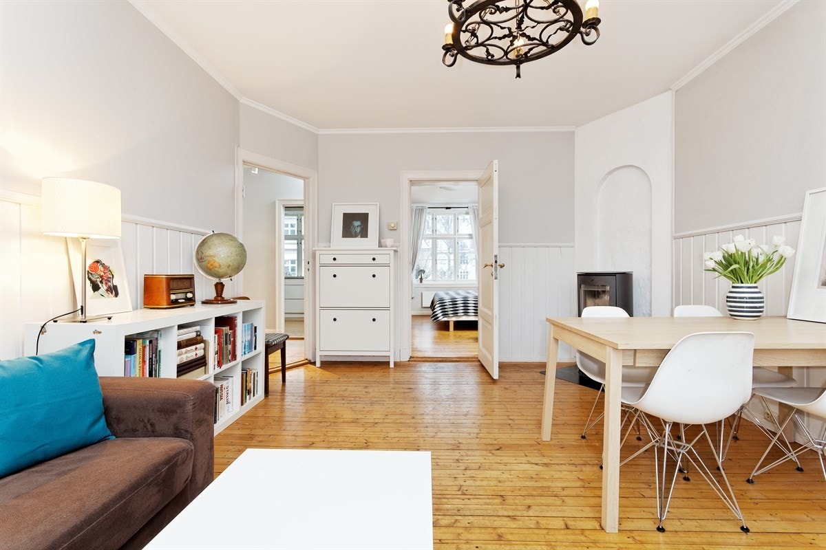 Stue med peis Galleribilde