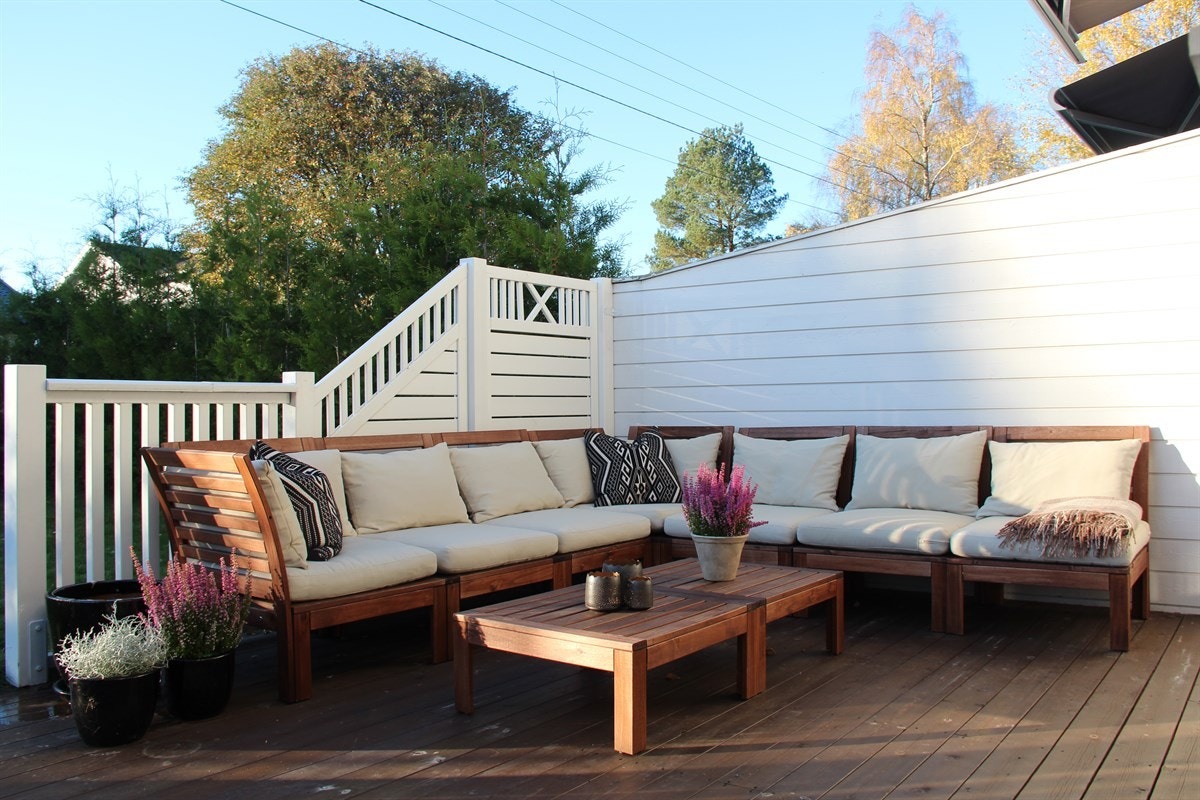 Bilde fra høst, skjermet og solrik terrasse Galleribilde