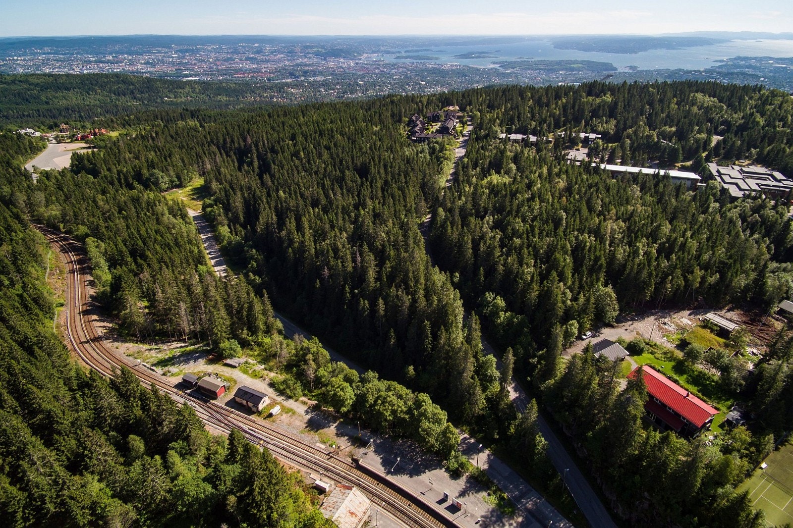 Det er ikke noe langt til T-banen. Galleribilde