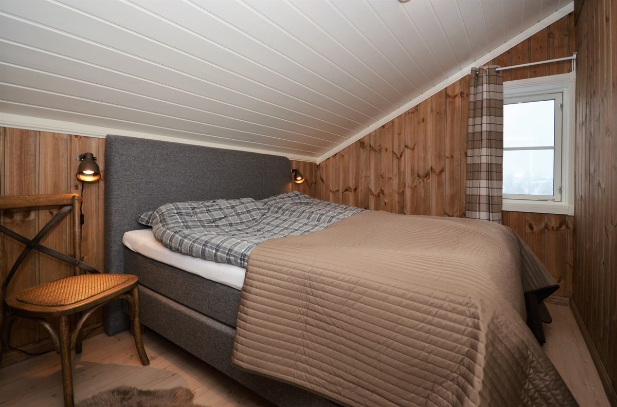 Soverom 1, 2.etg. Galleribilde