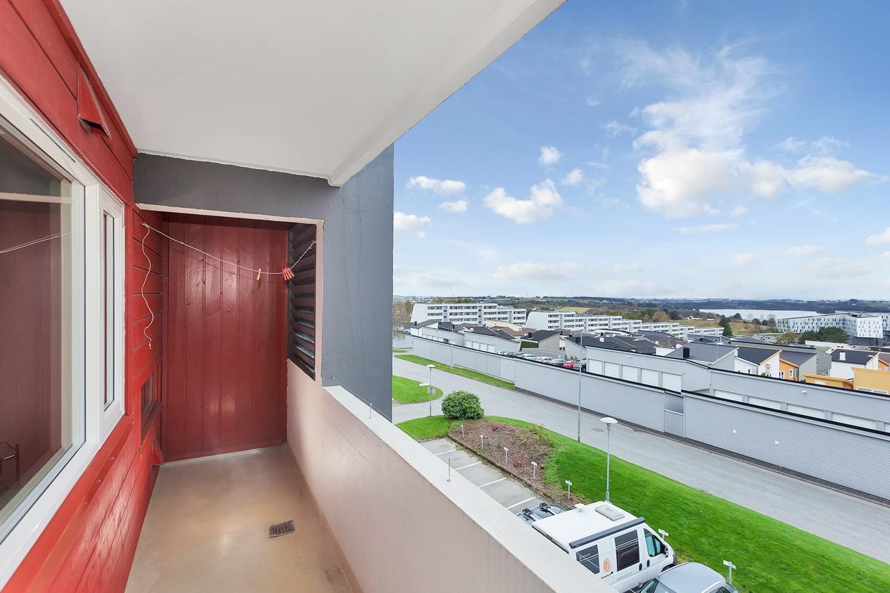 Balkong nr. 2 har utgang fra hovedsoverommet Galleribilde