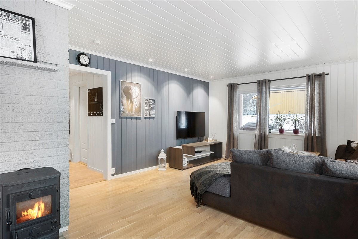 Velkommen på visning i denne velstelte og trivelige leiligheten i Revelmyra 22 B, 1.etg.! Galleribilde