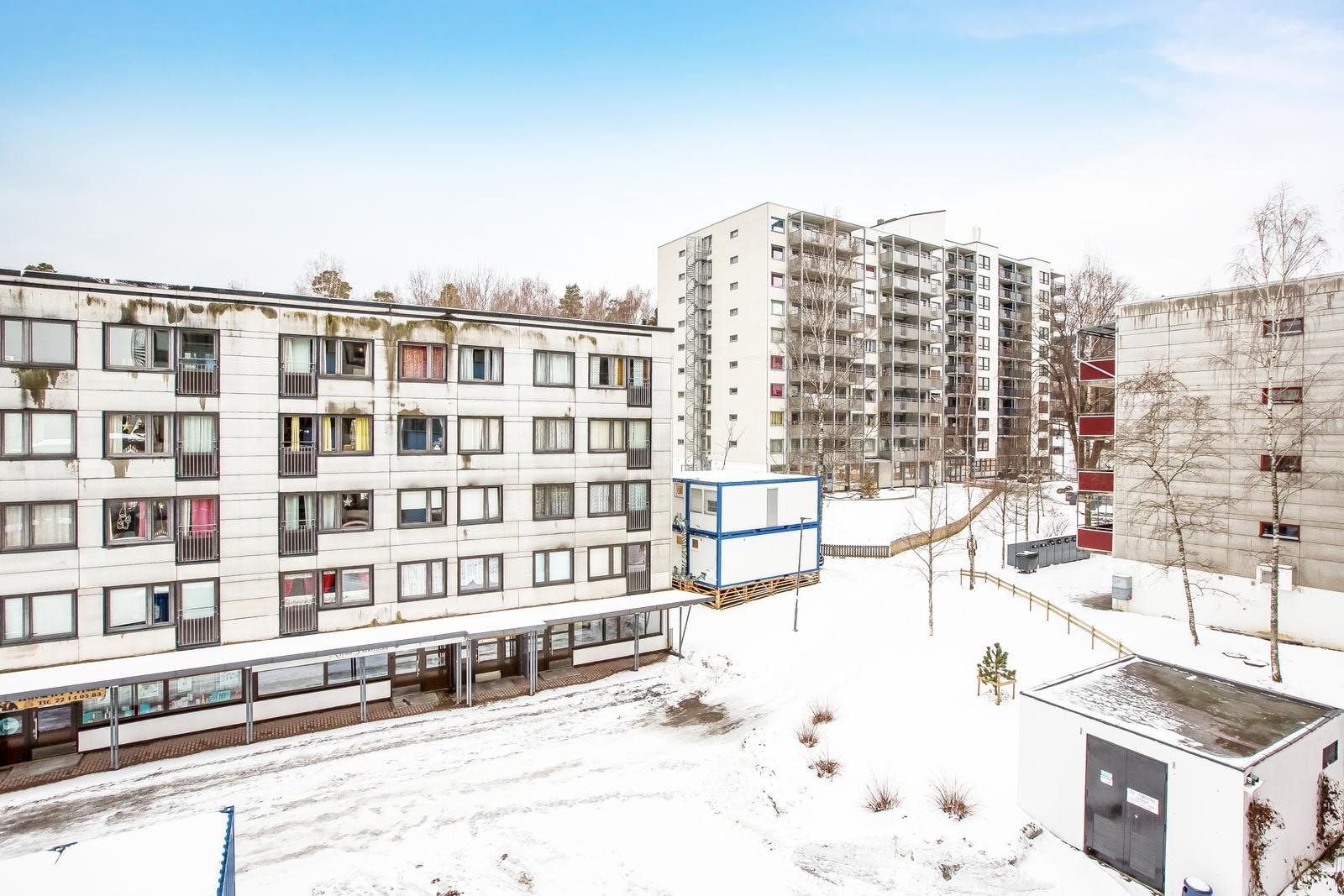 Leiligheten ligger i et meget attraktivt og barnevennlig område på Hovseter/Røa. Galleribilde