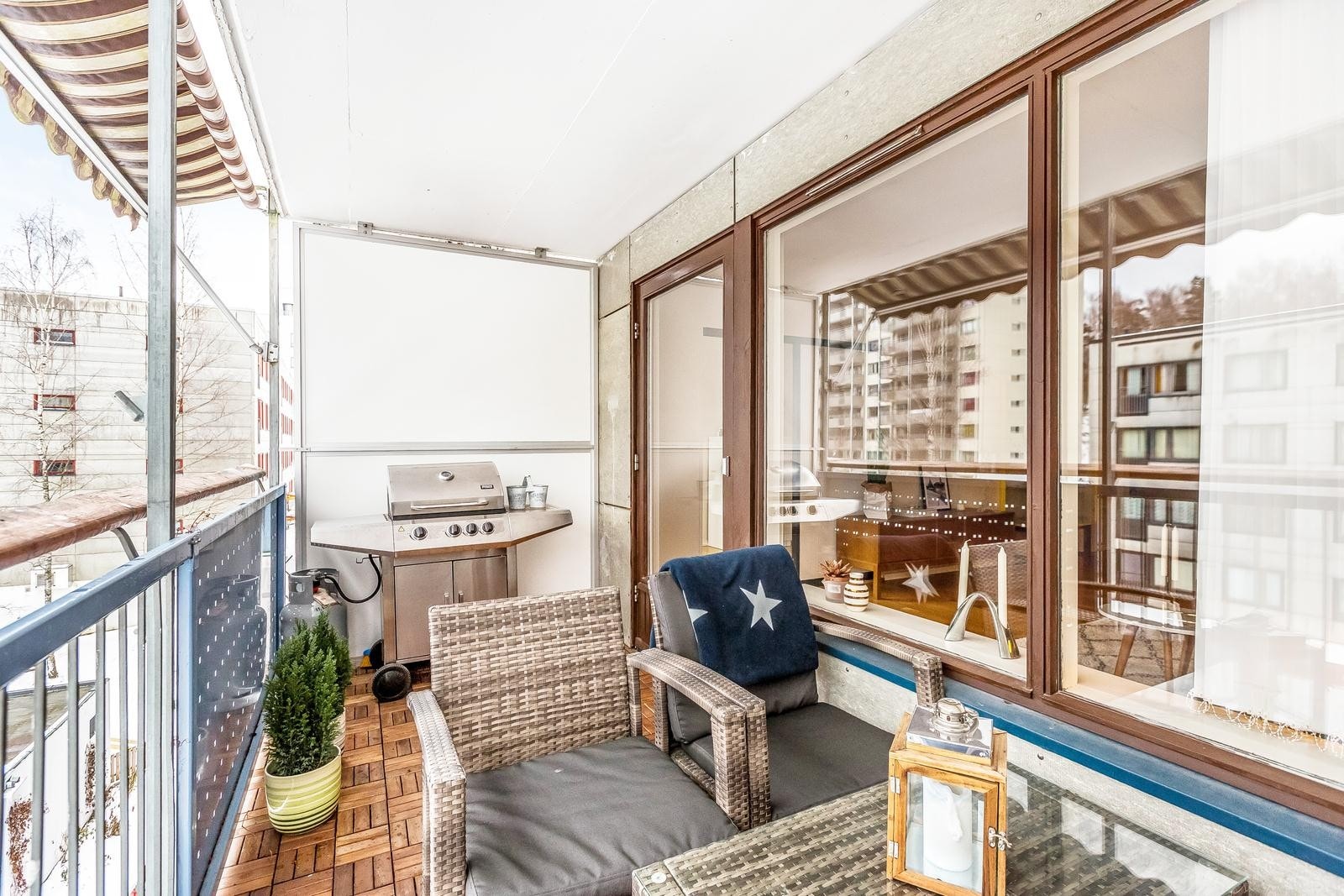 Balkongen er på 7,5 kvm og har god plass til både utemøbler og gass/elektrisk grill. Galleribilde