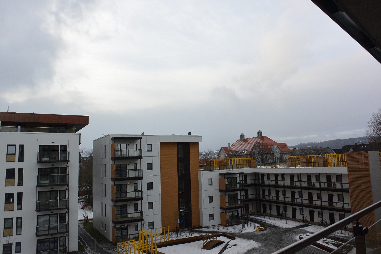 Utsikt fra veranda mot Trondheim sentrum Galleribilde