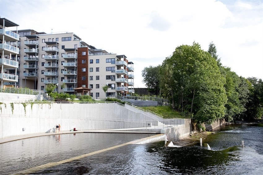 Populær badeplass på Nydalen. Galleribilde