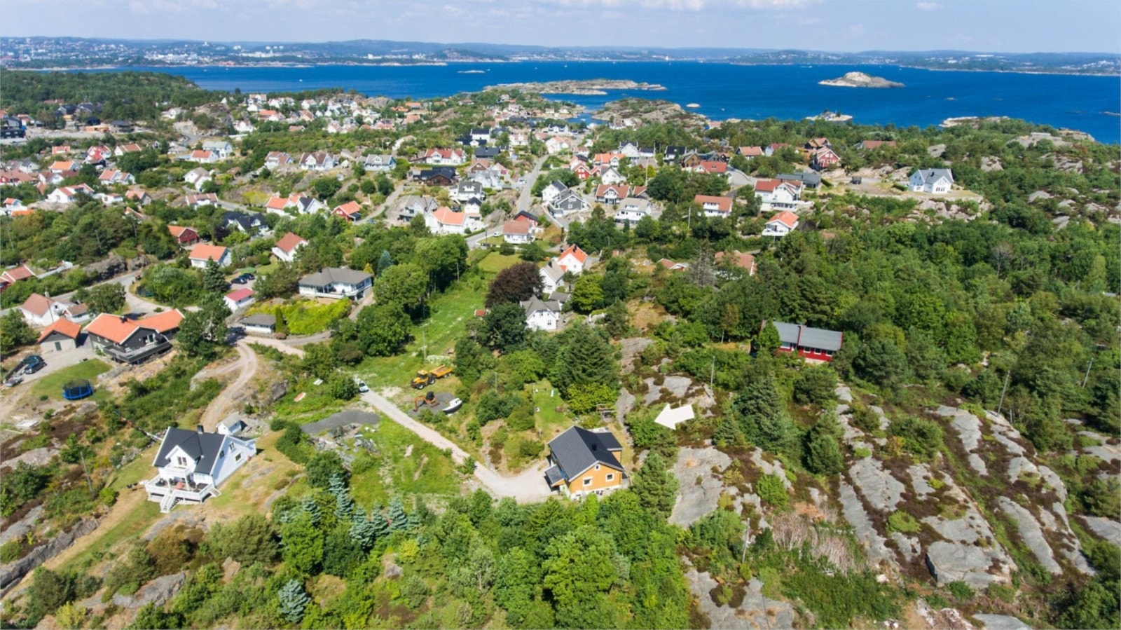 Dronebilde av eiendommen Galleribilde