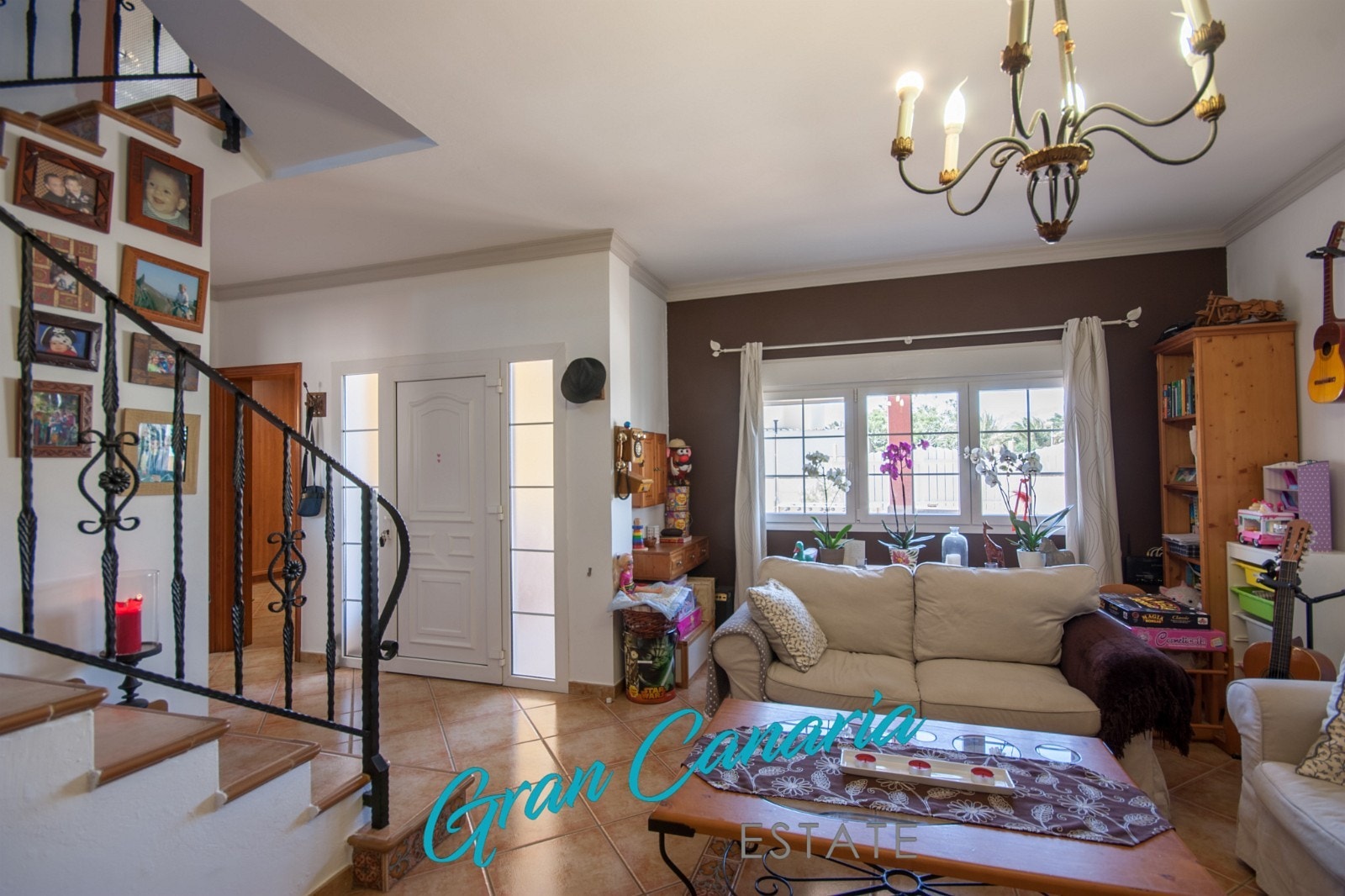 Stue/inngang Galleribilde