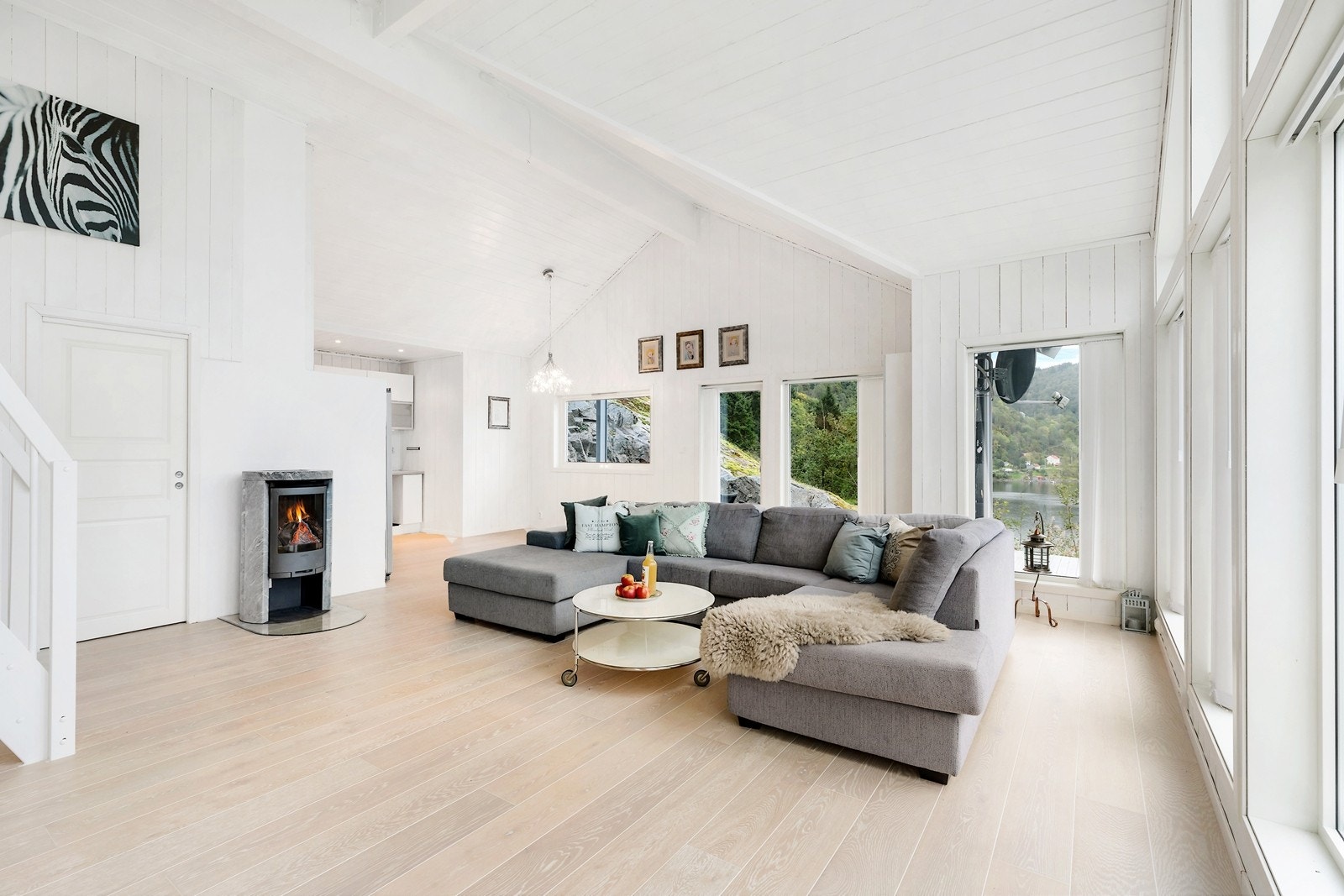 Peis som skaper både hygge og varme Galleribilde