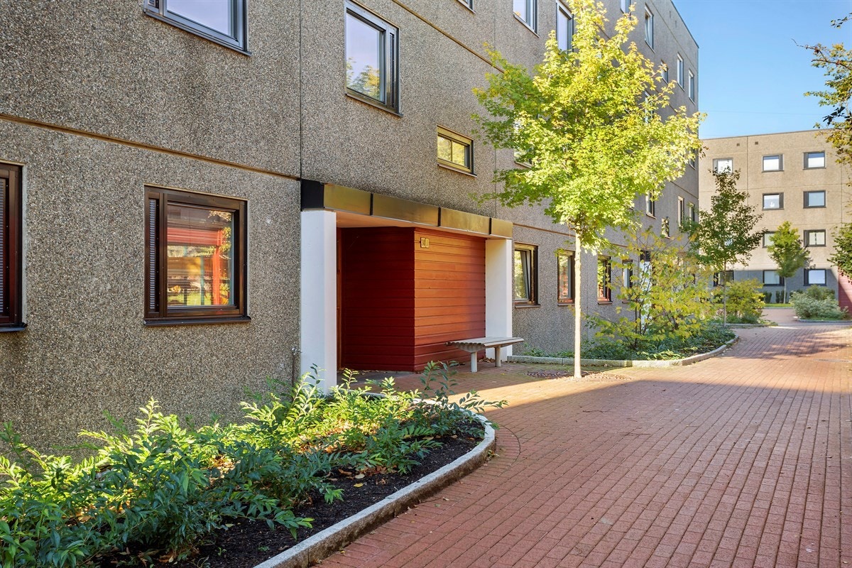 Fasade - Hyggelig inngangsparti Galleribilde