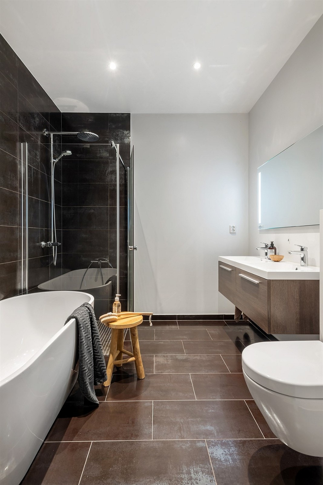 Bad ved soverom gir også spafølelse Galleribilde