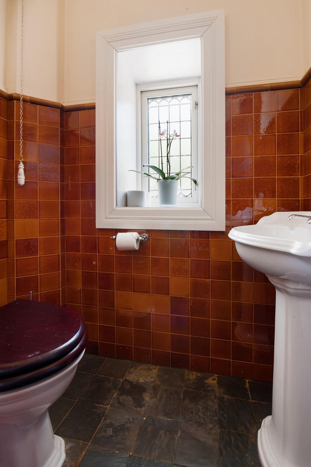 Wc-rom i hovedetasjen. Galleribilde