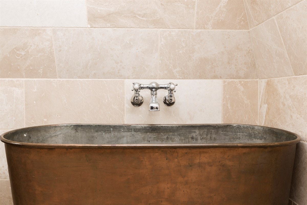 Badekar i kobber. Galleribilde