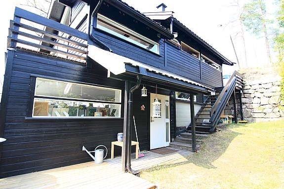 Hageflekk og inngang Galleribilde