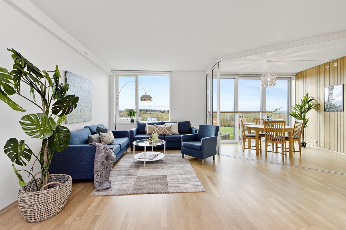 Notar v/Lillian Tunge ønsker deg velkommen til Nikkelveien 20! Galleribilde