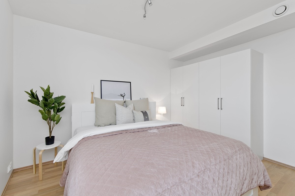 Hovedsoverom - lekkert og romslig Galleribilde