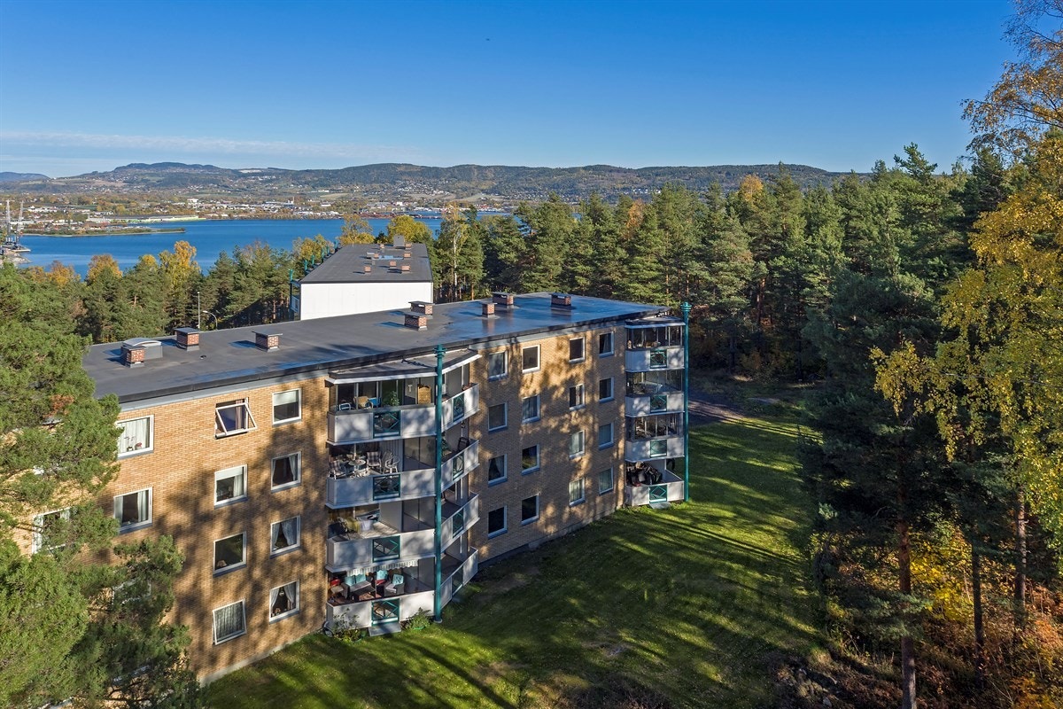 Det er kort vei til Nordbykollen med lysløype, hvor flere utkikkspunkter gir mulighet for et fantastisk skue over byen. Galleribilde