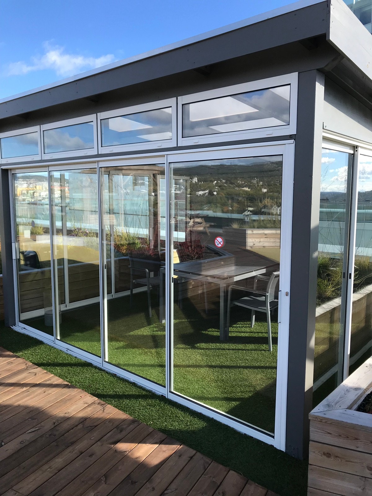 Vinterhage 1 i takterrassen Galleribilde