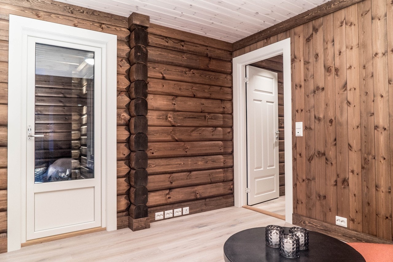 Egen TV-stue i første etasje - Herfra er det også utgang til utearealene Galleribilde