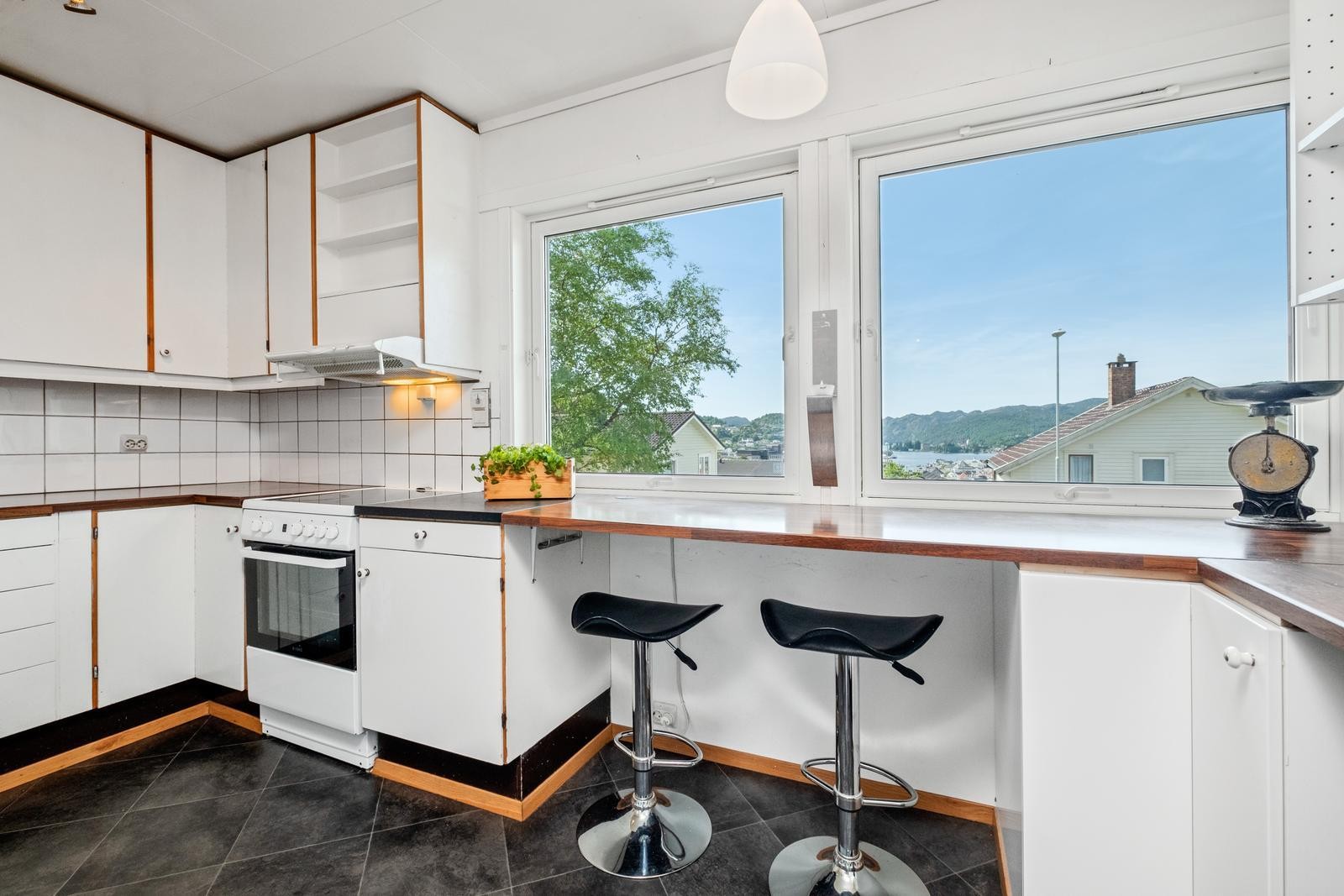 Fint utsikt fra kjøkkenvinduet! Galleribilde