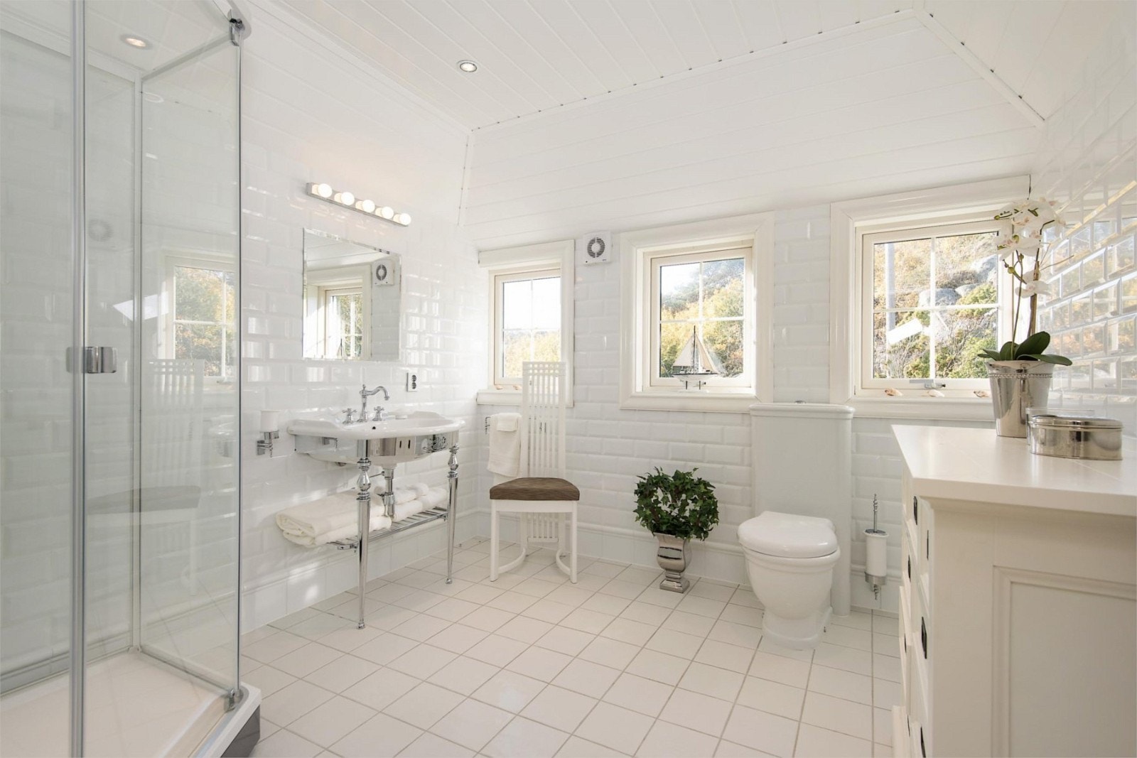 Fra dusjbad Galleribilde