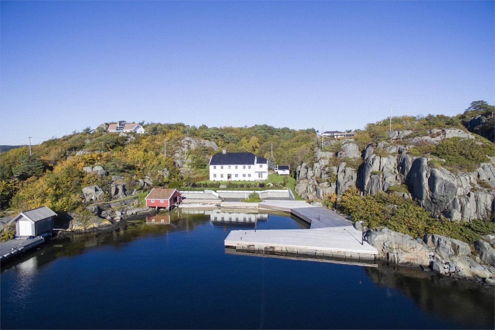 Dronefoto over eiendommen Galleribilde