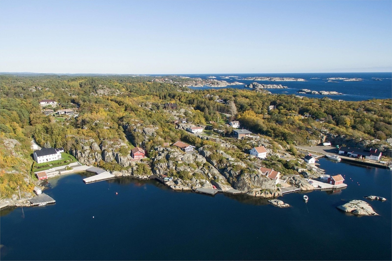 Dronefoto over området Galleribilde