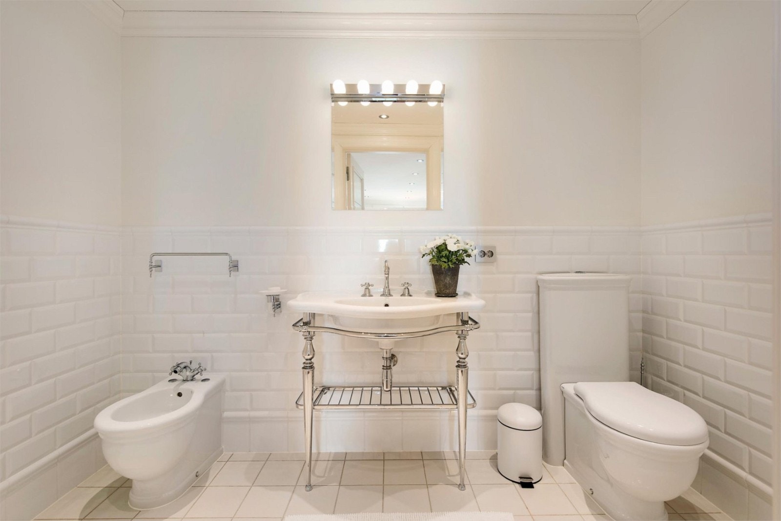 Fra toalettrom i 2.etg. Galleribilde