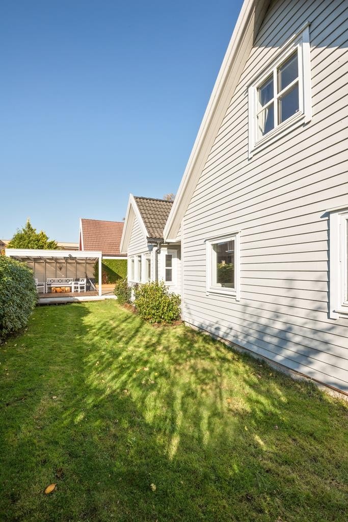 Ute og fasade Galleribilde