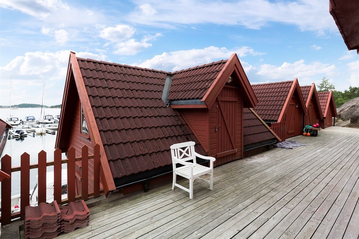 Sjøbu like ved eiendommen Galleribilde