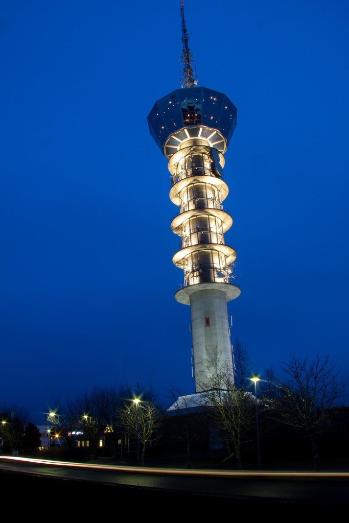 Tyholttårnet, med Egon restaurant og panoramautsikt over Trondheim. 5 minutter gangavstand. Galleribilde