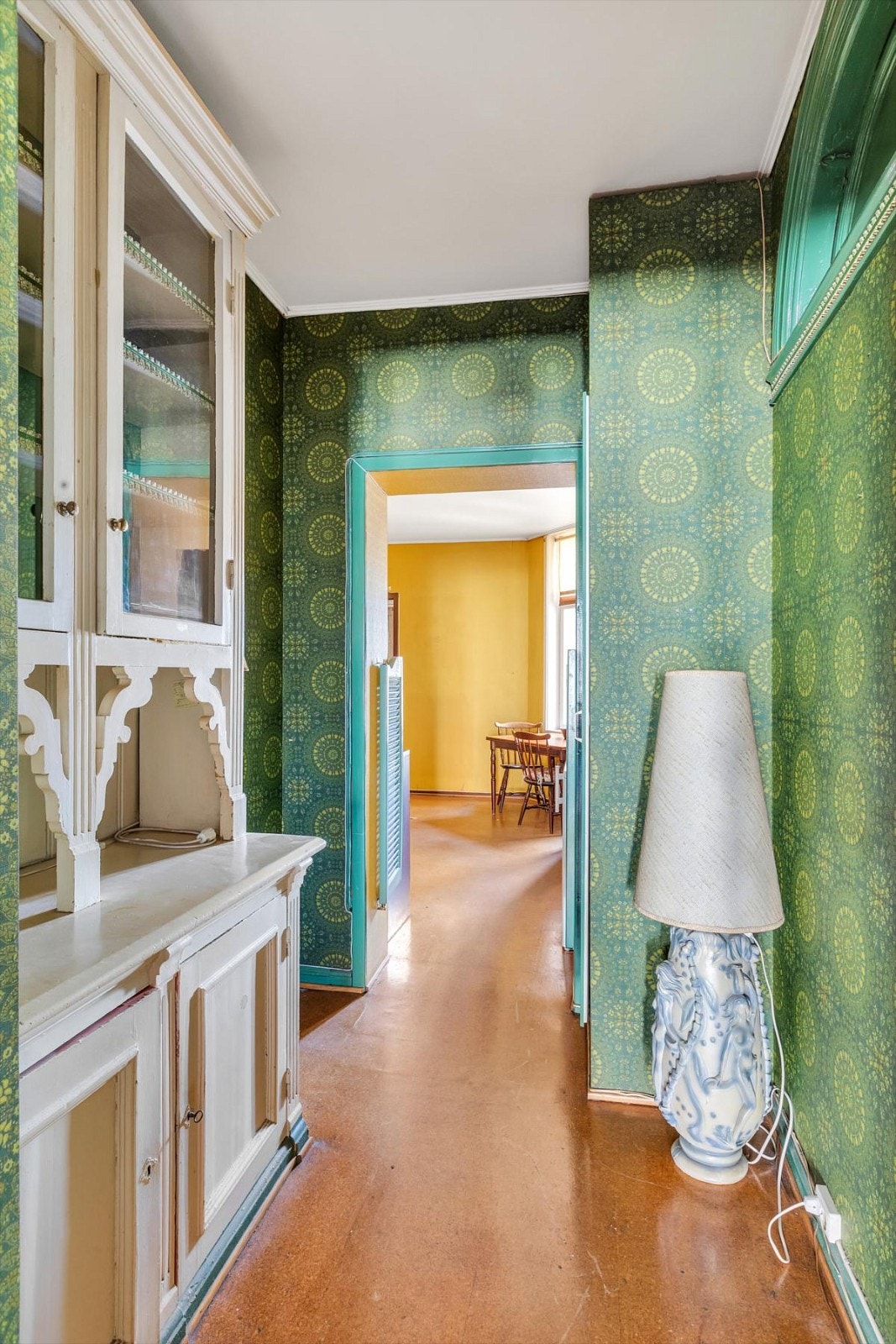 Anretning mellom kjøkken og entré Galleribilde