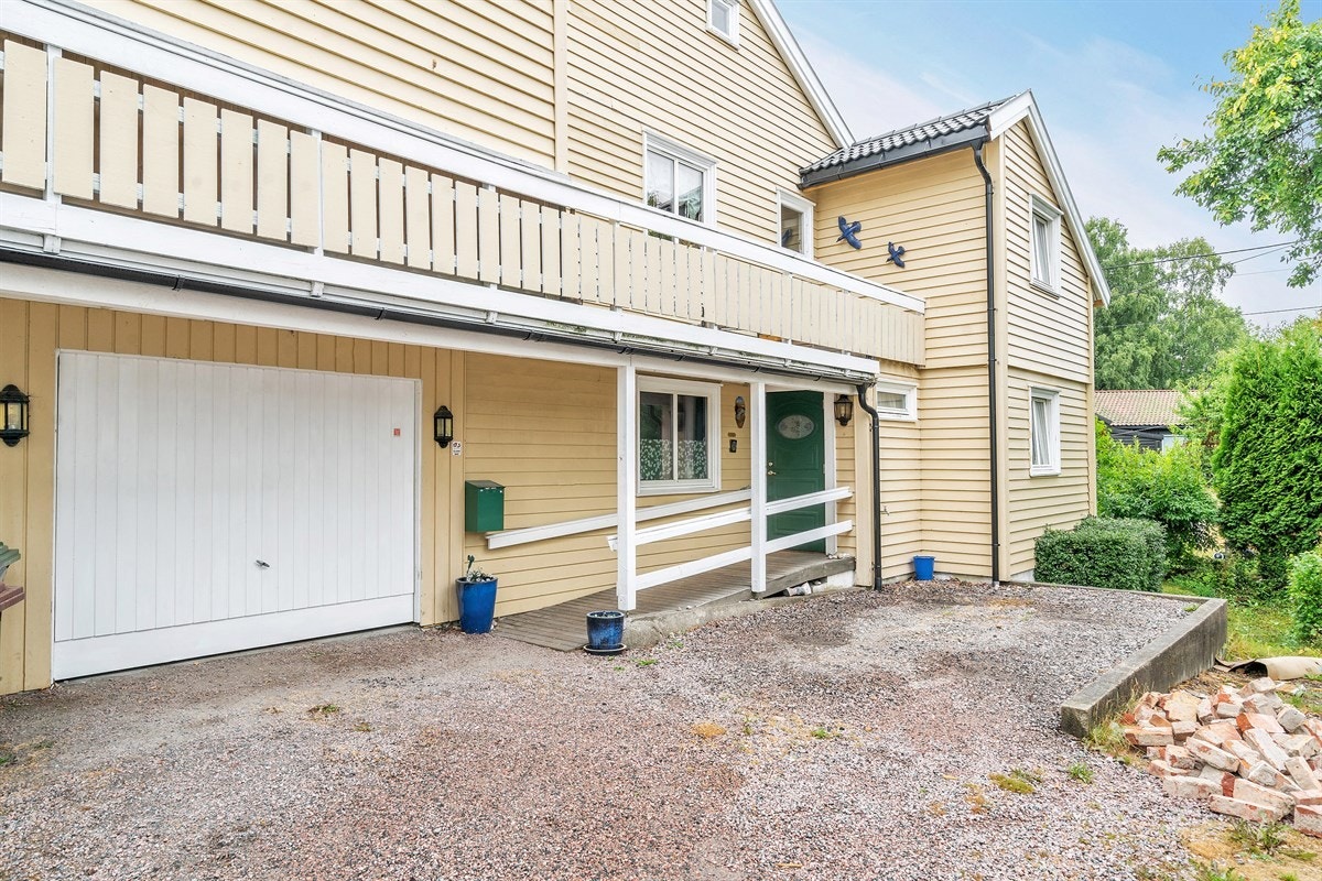 Garasje i huset Galleribilde