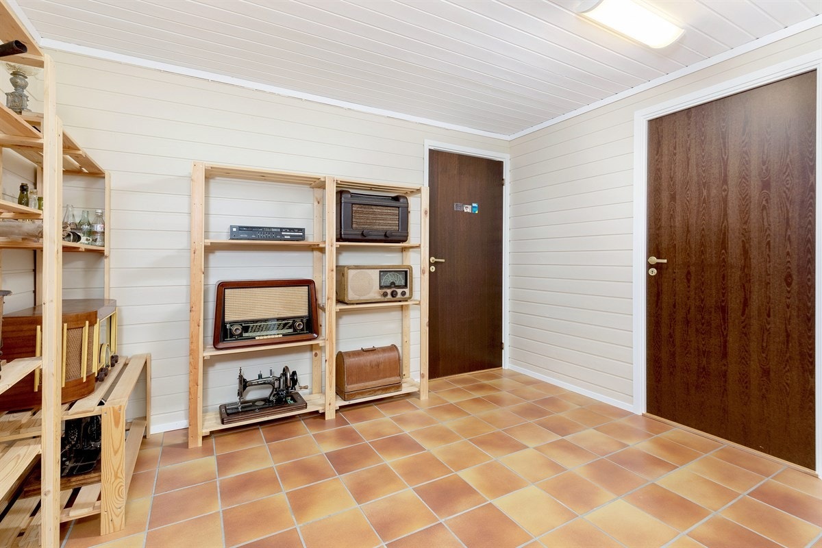 Gangen i u. etg. Galleribilde