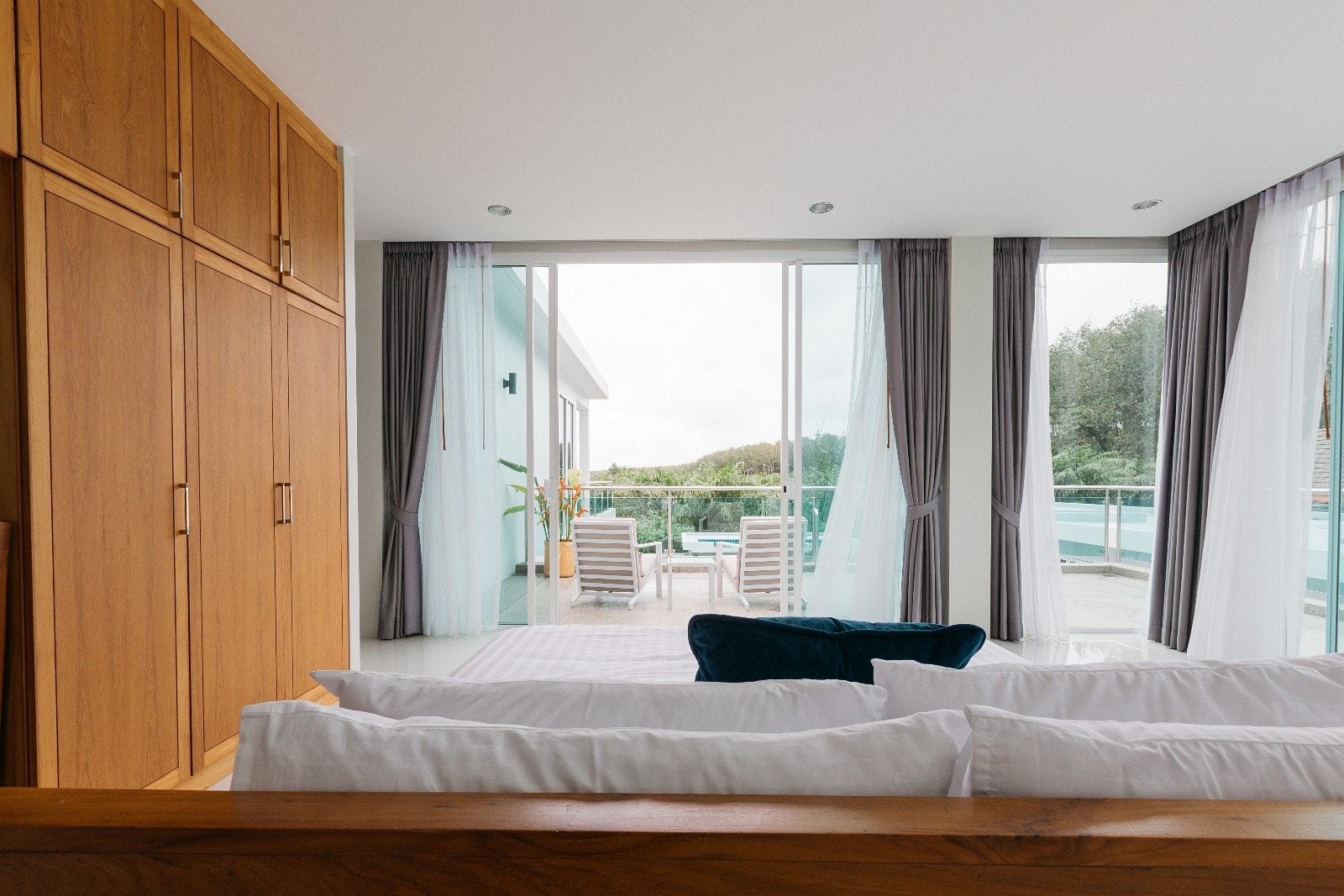 Rom 2 i annen etasje. Galleribilde