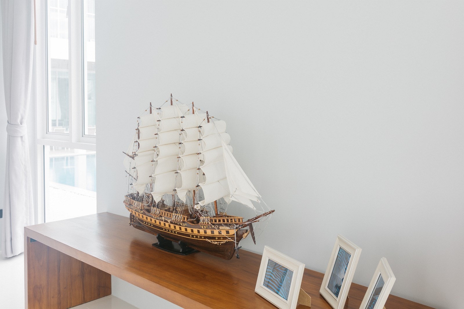 Soverom nummer 2 i det minste huset. Galleribilde